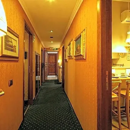 Vatican Bed & Breakfast 3*
